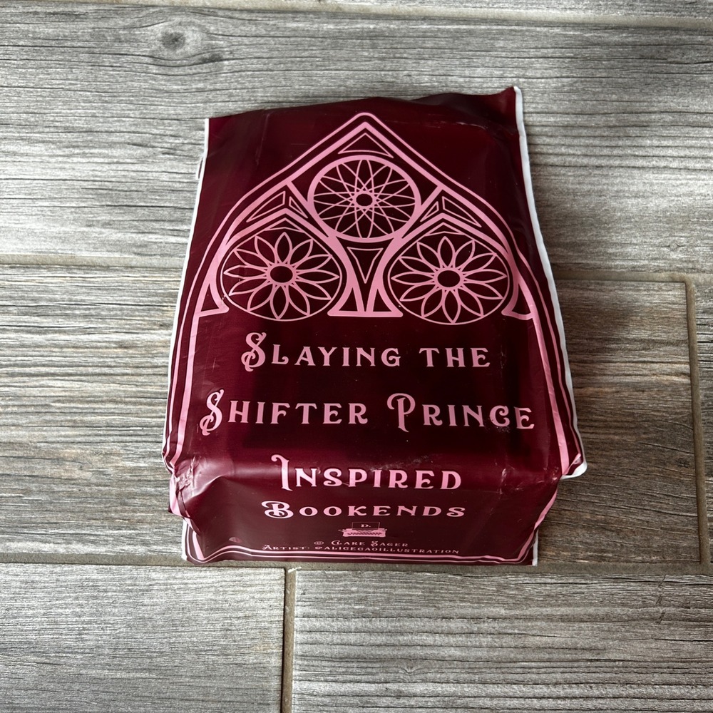 NEW Slaying The Shifter‎ Prince Bookends Clare Sager Alice Gao Illustration